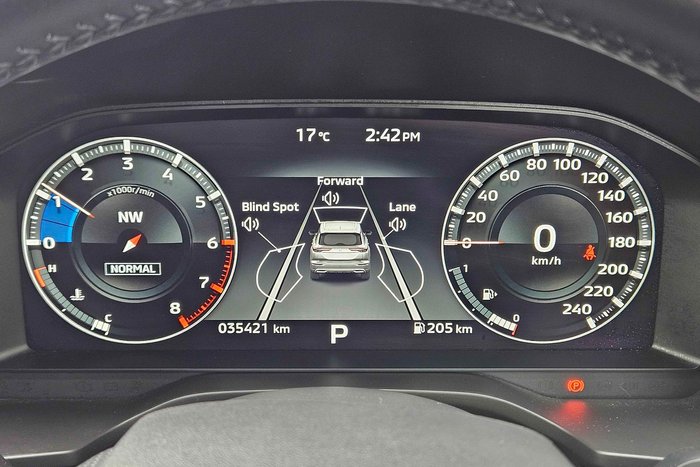 2021 Mitsubishi Outlander Exceed Tourer