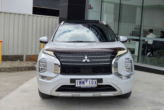 2021 Mitsubishi Outlander Exceed Tourer