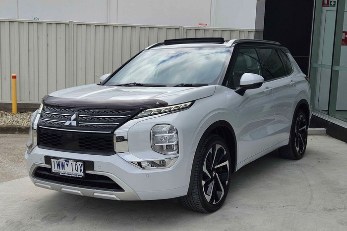 2021 Mitsubishi Outlander Exceed Tourer