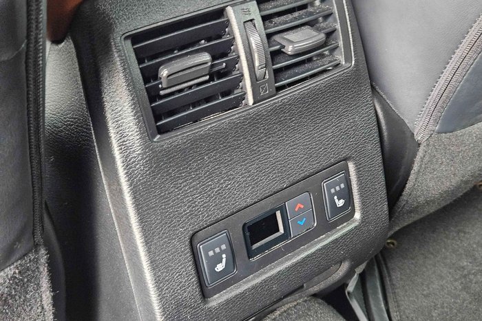 2021 Mitsubishi Outlander Exceed Tourer