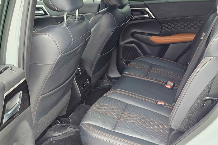 2021 Mitsubishi Outlander Exceed Tourer