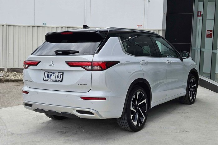 2021 Mitsubishi Outlander Exceed Tourer