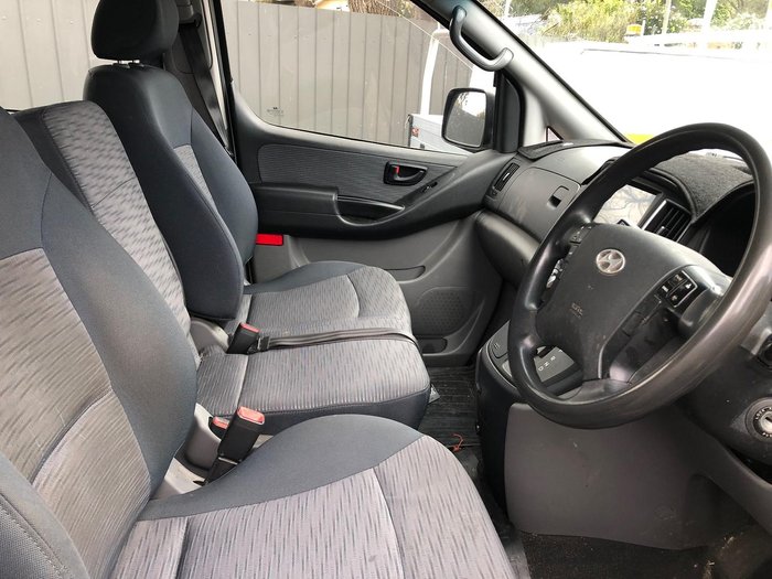 2016 Hyundai iLoad TQ3-V Series II MY17 Creamy White