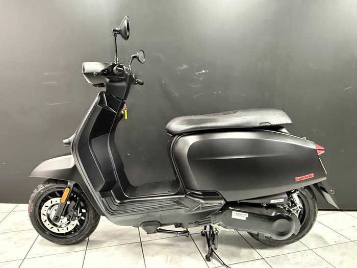2023 Lambretta V 200 SPECIAL Black