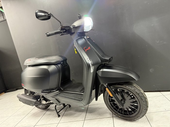 2023 Lambretta V 200 SPECIAL Black