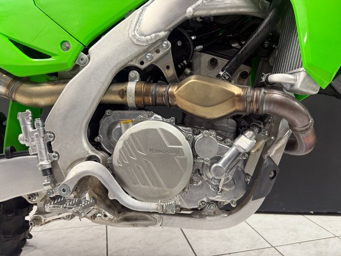 2025 Kawasaki 2025 Kawasaki KX252 MOTOCROSS Green