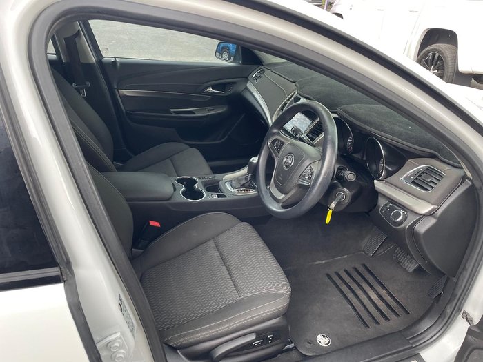 2016 Holden Commodore Evoke VF Series II MY16 Heron White