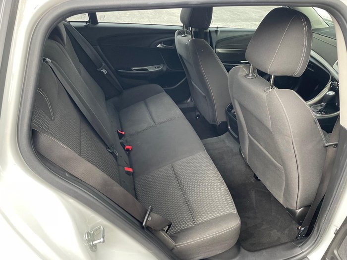 2016 Holden Commodore Evoke VF Series II MY16 Heron White