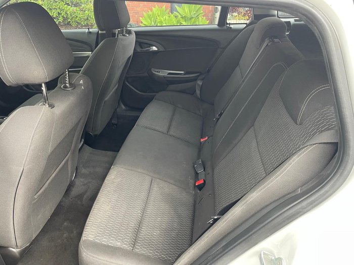 2016 Holden Commodore Evoke VF Series II MY16 Heron White