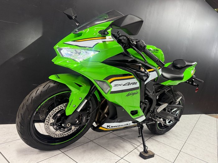 2025 Kawasaki 2025 Kawasaki 400CC Ninja ZX-4RR Green