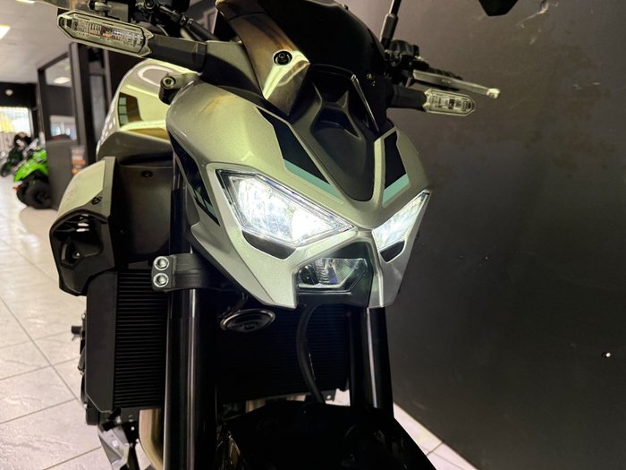 2025 Kawasaki 2025 Kawasaki 900CC Z900 SILVER/BLACK/BLUE