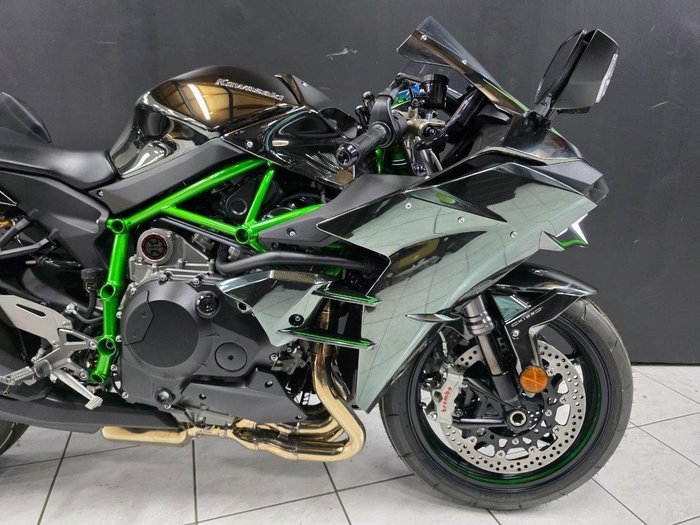 2025 Kawasaki NINJA H2 Grey