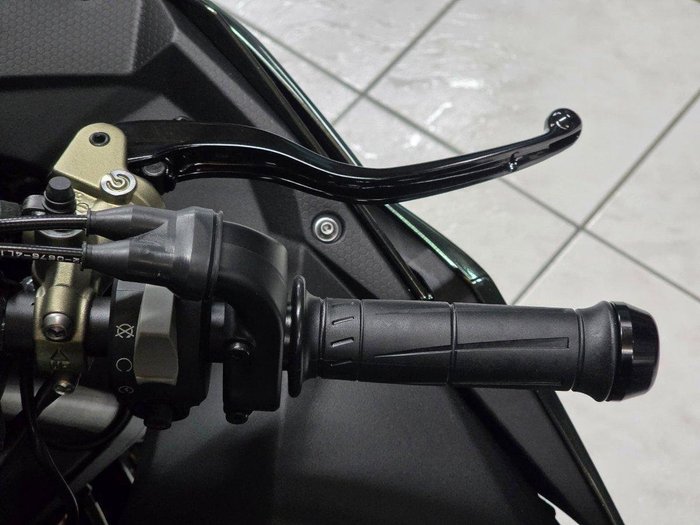 2025 Kawasaki NINJA H2 Grey