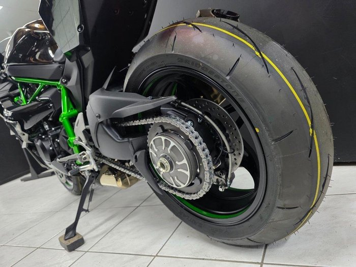 2025 Kawasaki NINJA H2 Grey