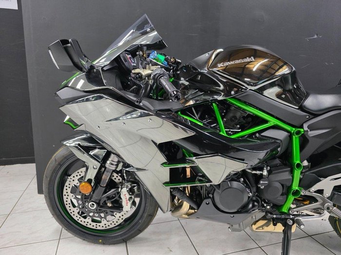 2025 Kawasaki NINJA H2 Grey
