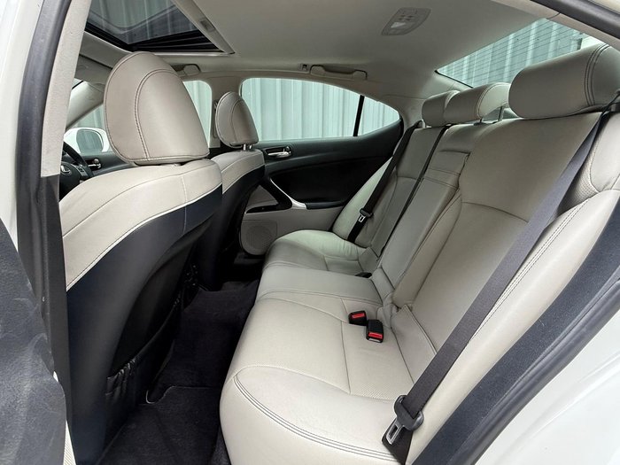 2012 Lexus IS 250 Prestige GSE20R White Pearl