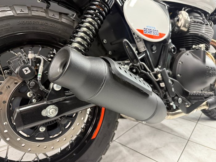2025 Royal Enfield INTERCEPTOR 650 E5 CLASSIC White