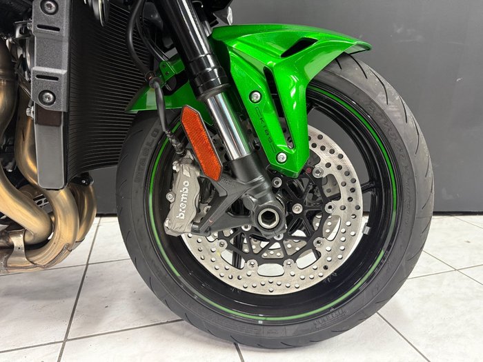 2025 Kawasaki Z H2 (ZR1000K) Green