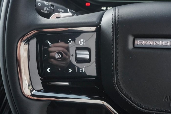 2025 Land Rover Range Rover Sport D250 Dynamic SE