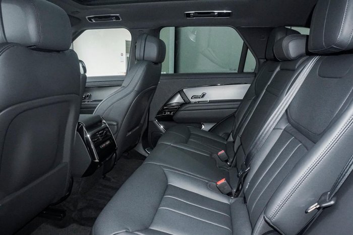 2024 Land Rover Range Rover Sport D250 Dynamic SE