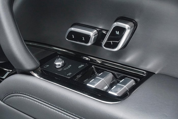 2024 Land Rover Range Rover Sport D250 Dynamic SE