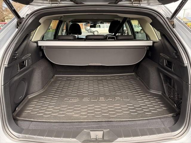 2023 Subaru Outback AWD Touring
