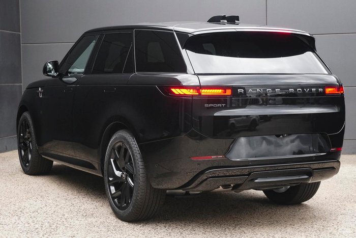 2024 Land Rover Range Rover Sport D250 Dynamic SE