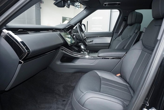 2024 Land Rover Range Rover Sport D250 Dynamic SE
