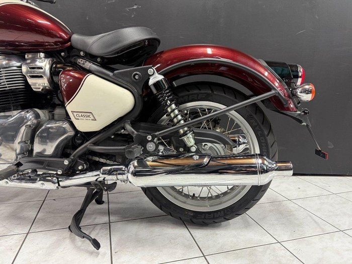 2025 Royal Enfield 2025 Royal Enfield 650CC Classic Road VALLUM RED