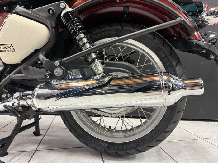 2025 Royal Enfield 2025 Royal Enfield 650CC Classic Road VALLUM RED