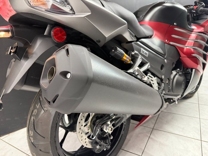 2025 Kawasaki 2025 Kawasaki 1400CC NINJA ZX-14R SE SPORTS Red