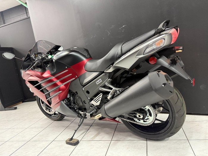 2025 Kawasaki 2025 Kawasaki 1400CC NINJA ZX-14R SE SPORTS Red