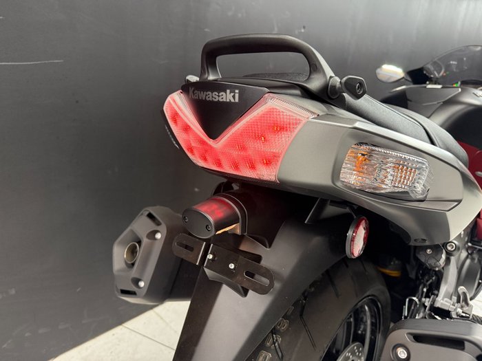 2025 Kawasaki NINJA ZX-14R SE Red