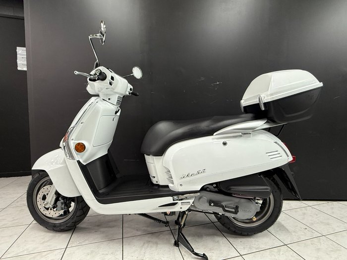 2024 Kymco LIKE 50 PEARL WHIT