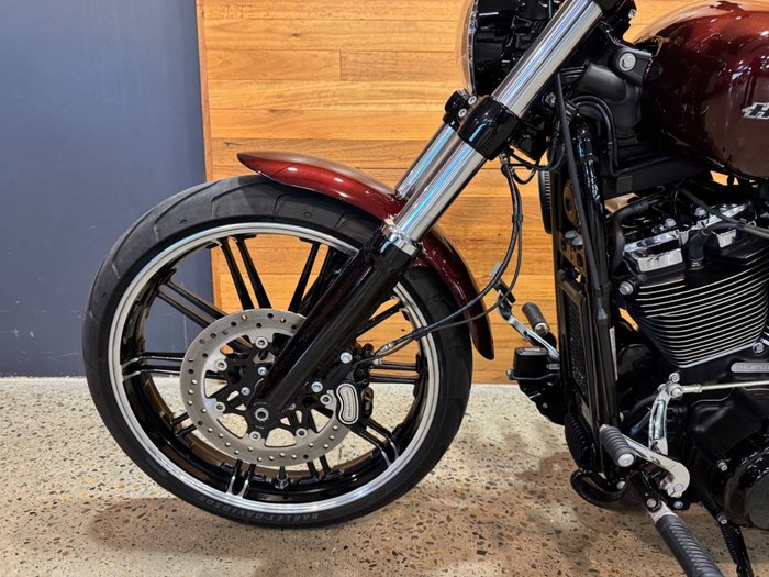 2018 Harley-davidson FXBRS BREAKOUT S (114) REDLINE RED