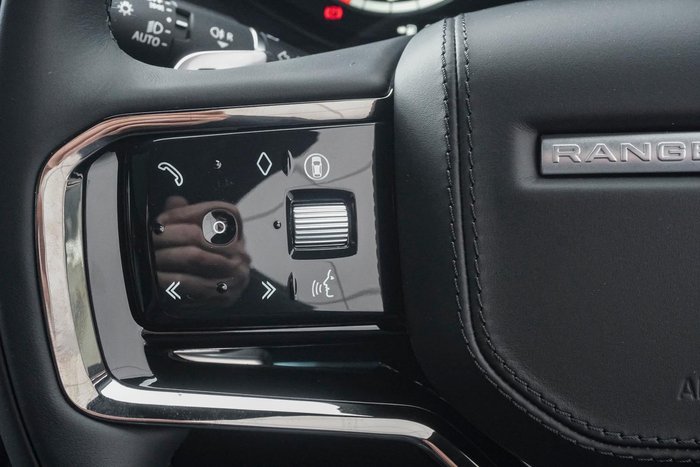 2025 Land Rover Range Rover Sport D250 Dynamic SE