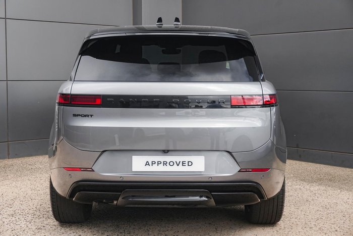 2025 Land Rover Range Rover Sport D250 Dynamic SE