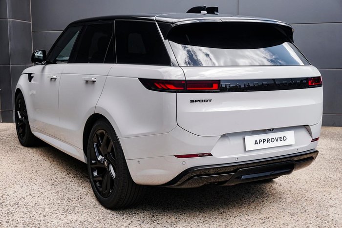 2025 Land Rover Range Rover Sport D250 Dynamic SE