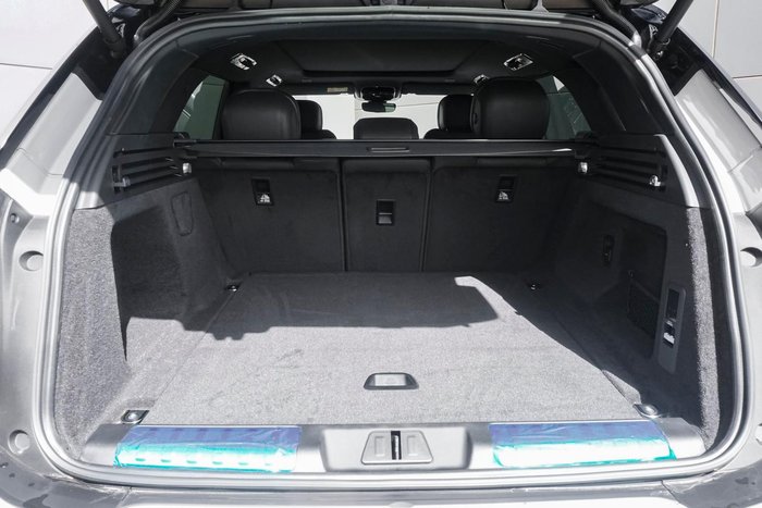 2025 Land Rover Range Rover Sport D250 Dynamic SE