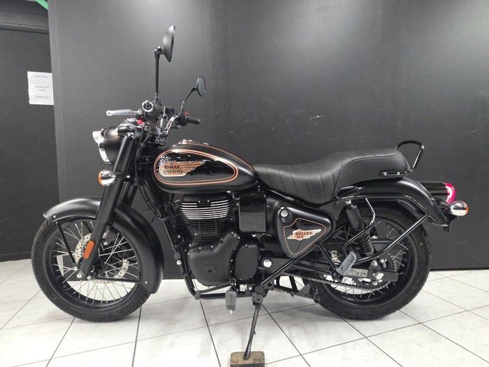 2025 Royal Enfield BULLET 350 Gold