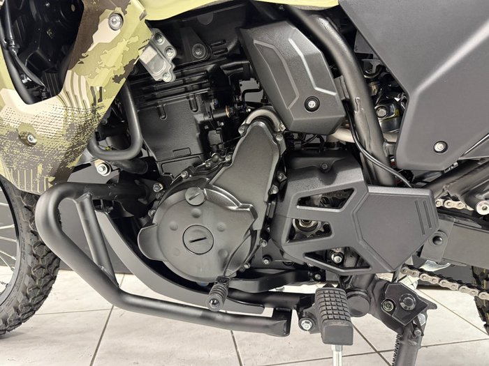 2025 Kawasaki KLR650 (KL650) ADVENTURE Beige
