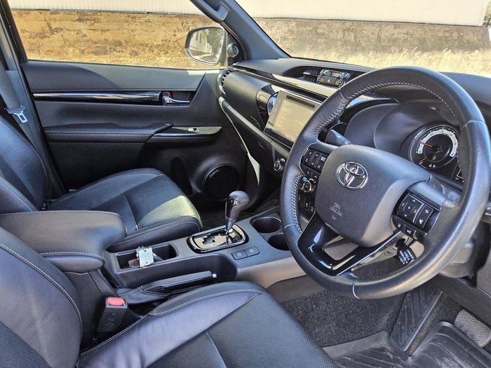 2019 Toyota Hilux Rugged X GUN126R 4X4 Dual Range Eclipse Black