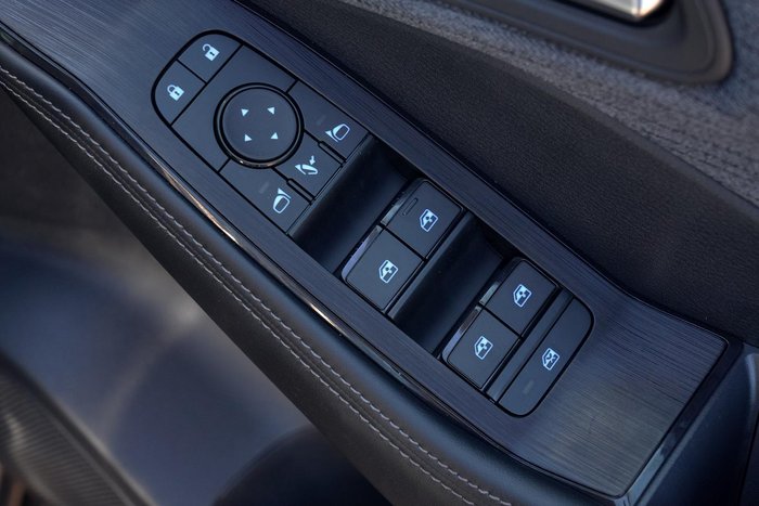 2024 Nissan X-TRAIL ST