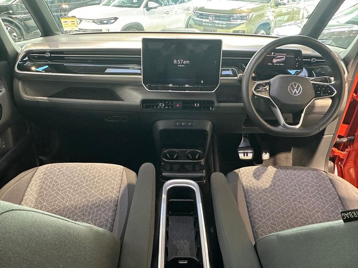 2025 Volkswagen ID. Buzz Pro BEV560