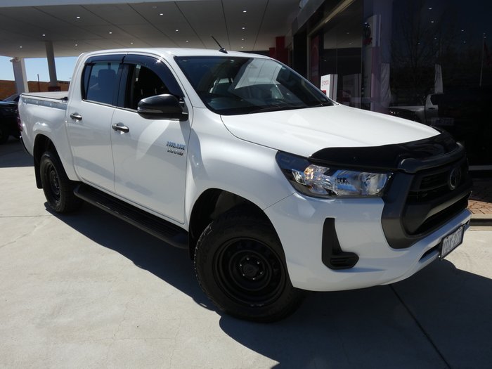 2020 Toyota Hilux SR Hi-Rider (4x2)