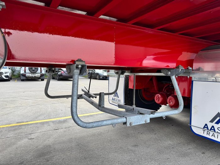 2016 Maxitrans St3 22 Pallet -18 High Cube Reefer Double Stacker Red