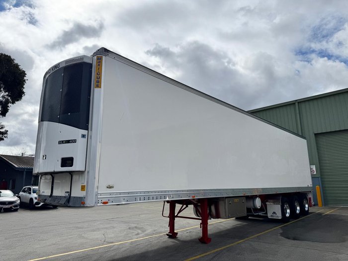 2016 Maxitrans St3 22 Pallet -18 High Cube Reefer Double Stacker Red