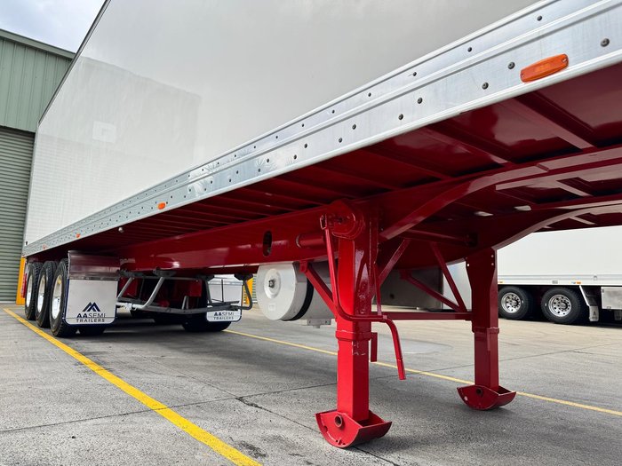 2016 Maxitrans St3 22 Pallet -18 High Cube Reefer Double Stacker Red