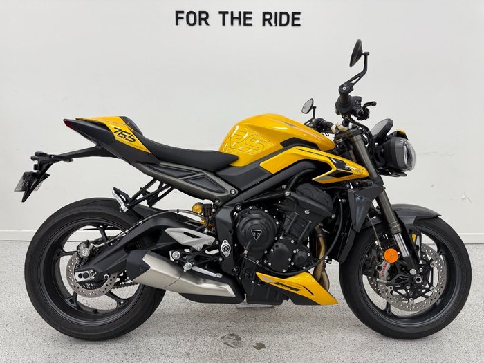 2024 Triumph STREET TRIPLE RS Yellow