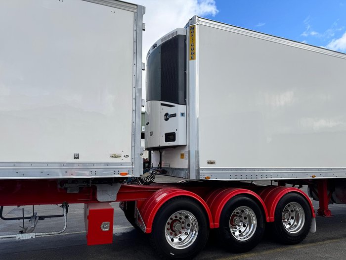 2019 Maxitrans St3 34 Palllet -18/30 B Double Double Stacker, Rear Evap